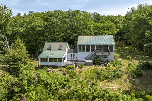 10 Acres of Land with Home for Sale in Nobleboro, Maine