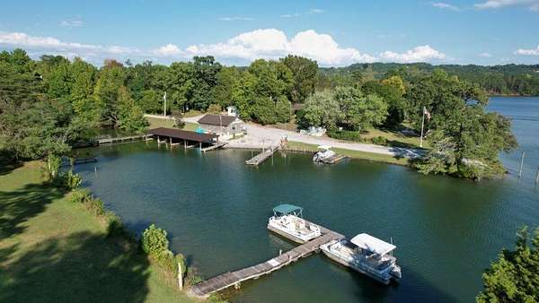 5 Acres of Improved Mixed-Use Land for Sale in Spring City, Tennessee