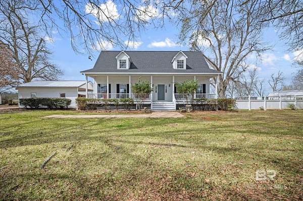 2.5 Acres of Land with Home for Sale in Robertsdale, Alabama