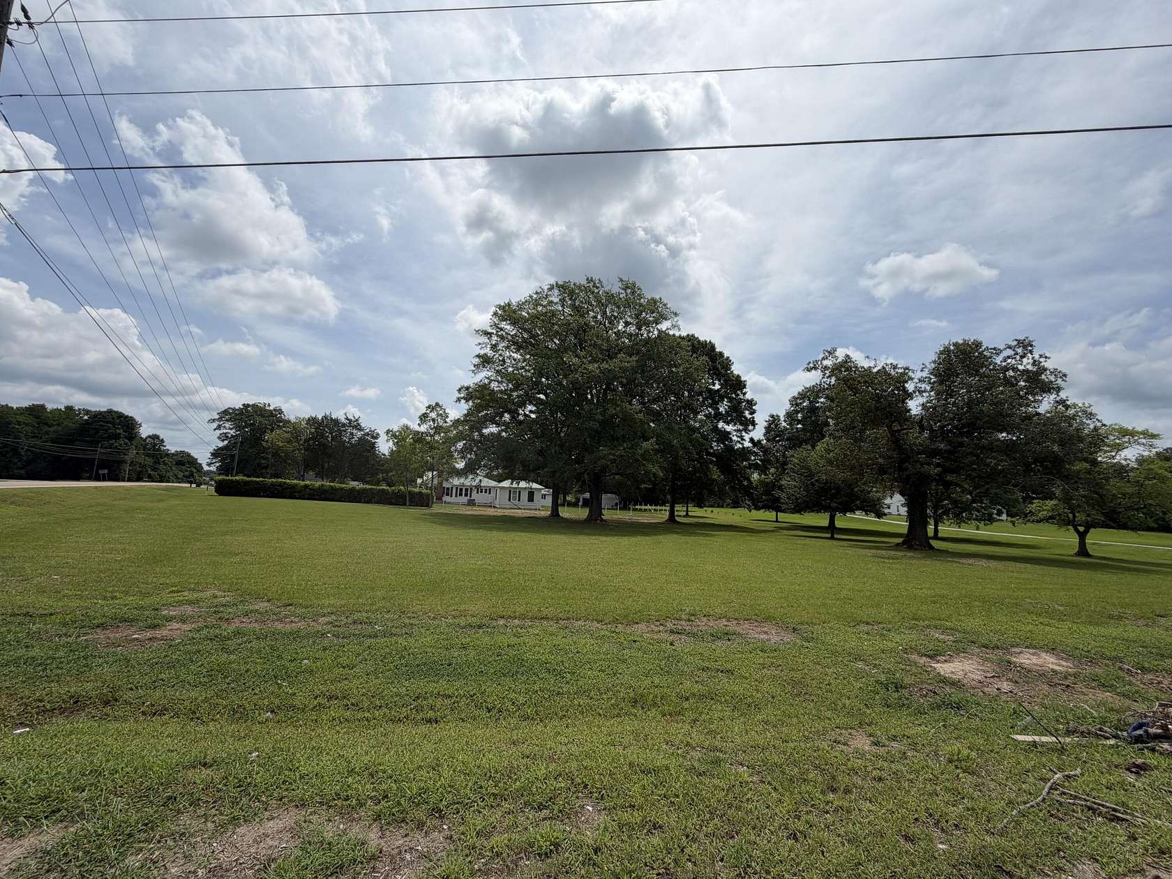 1.5 Acres of Commercial Land for Sale in Tupelo, Mississippi