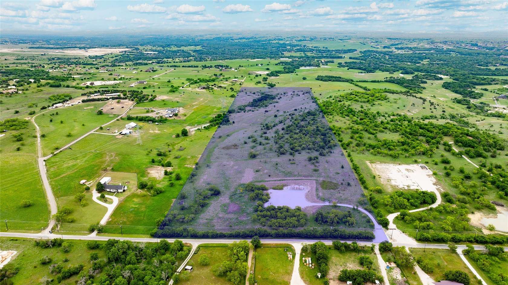50 Acres of Land for Sale in Aledo, Texas