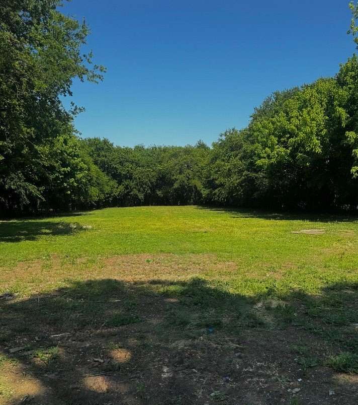 0.89 Acres of Residential Land for Sale in Red Oak, Texas