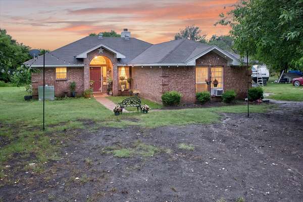8.48 Acres of Land with Home for Sale in Farmersville, Texas