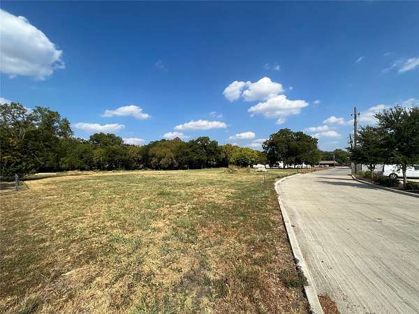1.24 Acres of Commercial Land for Sale in McKinney, Texas