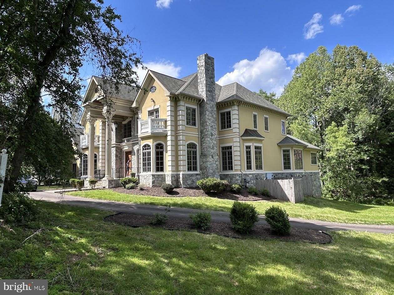 3.59 Acres of Land with Home for Sale in Great Falls, Virginia