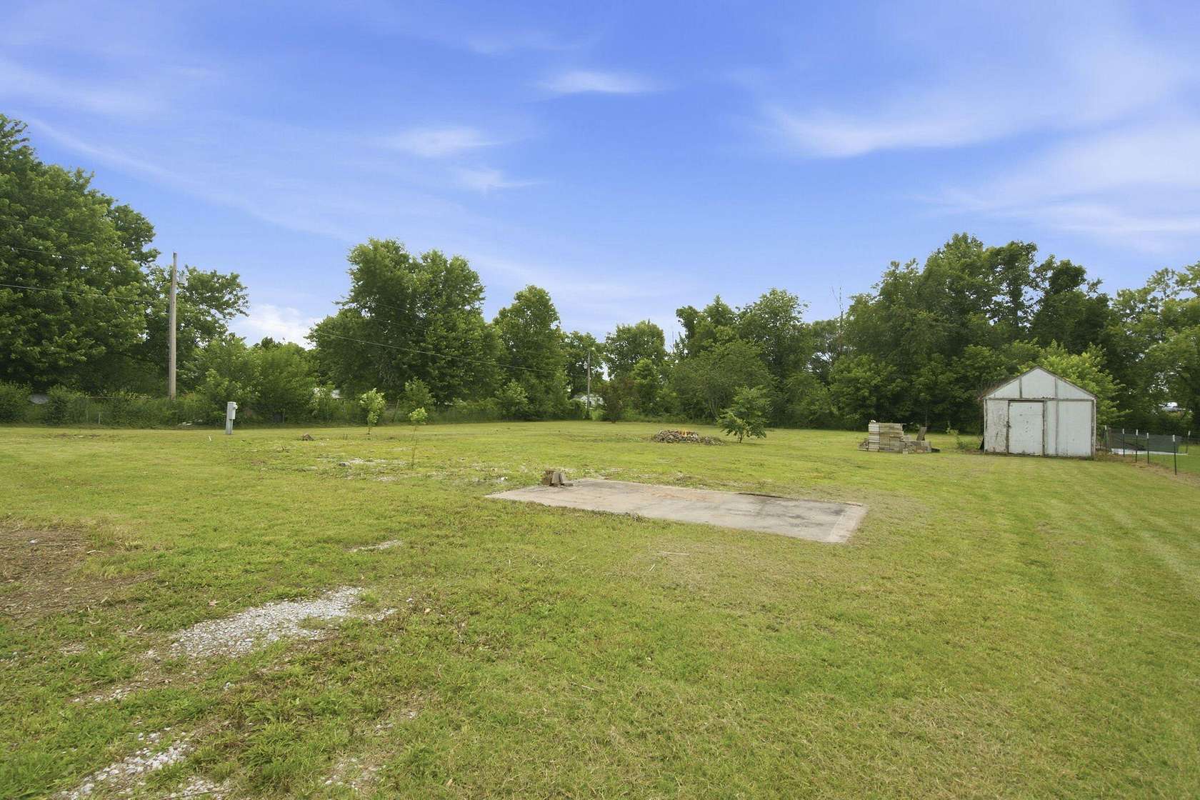 0.83 Acres of Residential Land for Sale in Billings, Missouri