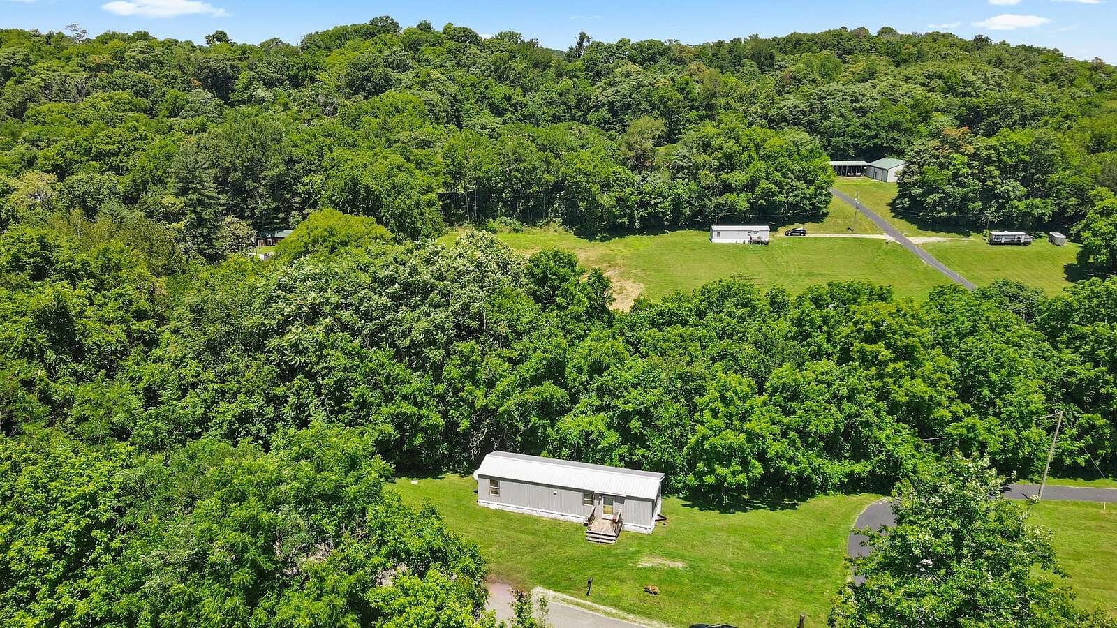 5 Acres of Residential Land for Sale in Culleoka, Tennessee