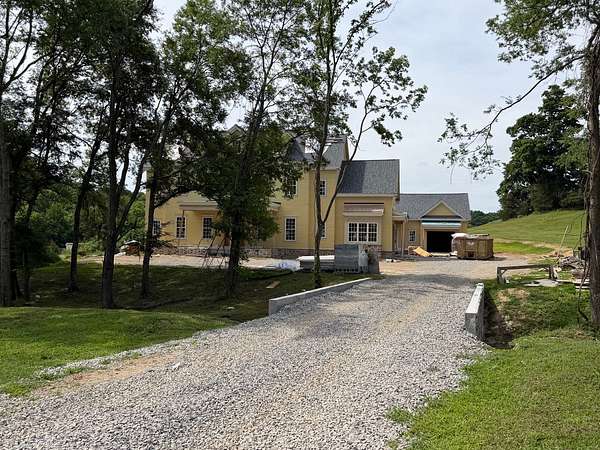 5 Acres of Land with Home for Sale in Thompson's Station, Tennessee