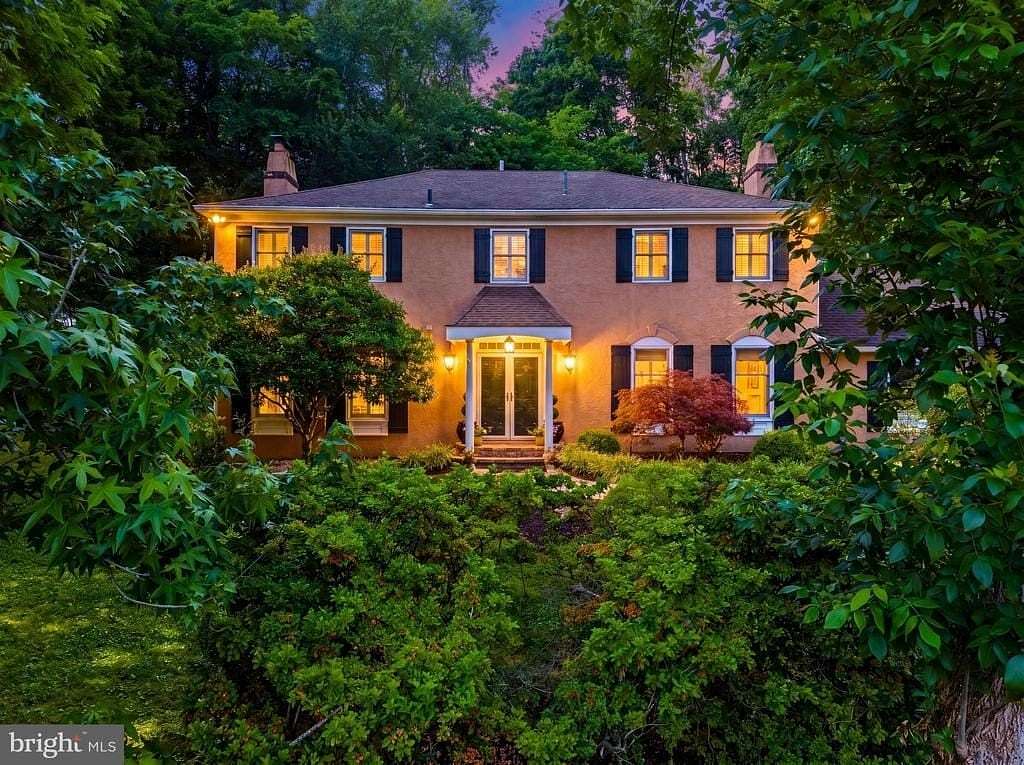 1.52 Acres of Land with Home for Sale in Villanova, Pennsylvania