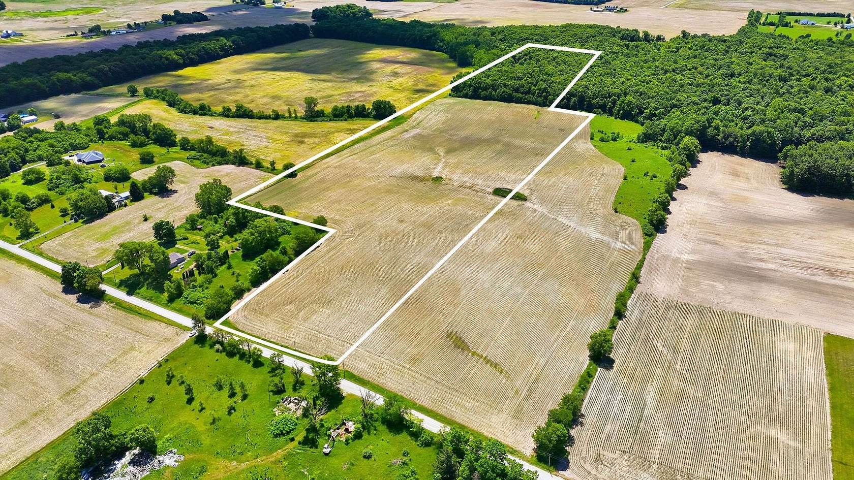 32.5 Acres of Land for Sale in Corunna, Indiana