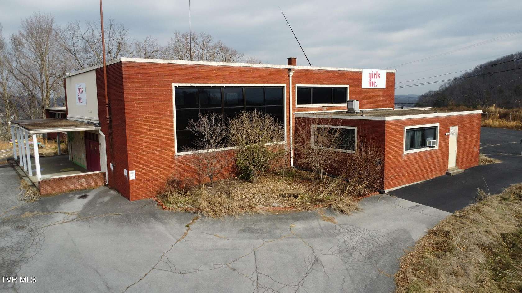 4.23 Acres of Improved Mixed-Use Land for Lease in Johnson City, Tennessee