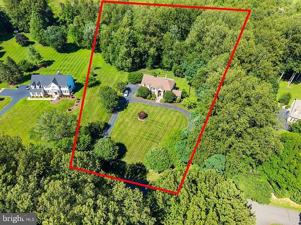 5 Acres of Land with Home for Sale in Fairfax Station, Virginia