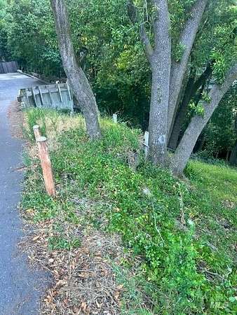 0.16 Acres of Residential Land for Sale in San Anselmo, California