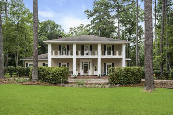 2.8 Acres of Land with Home for Sale in Prentiss, Mississippi