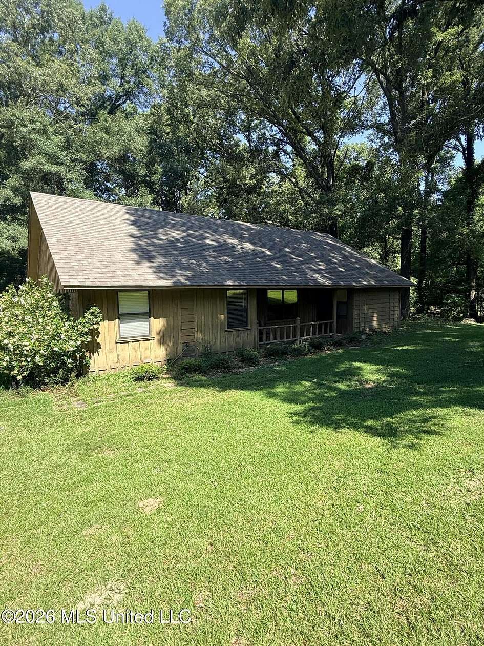 2.9 Acres of Land with Home for Sale in Vicksburg, Mississippi