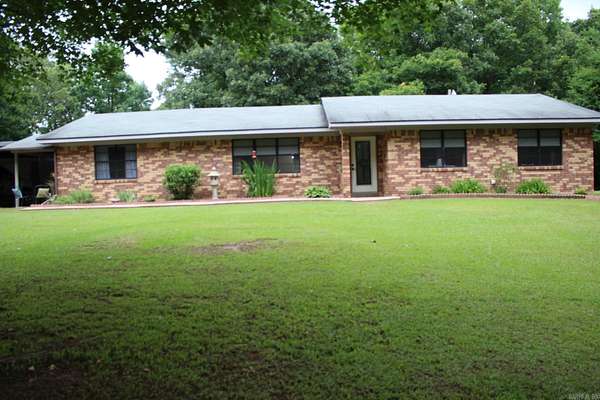 2.13 Acres of Land with Home for Sale in Nashville, Arkansas