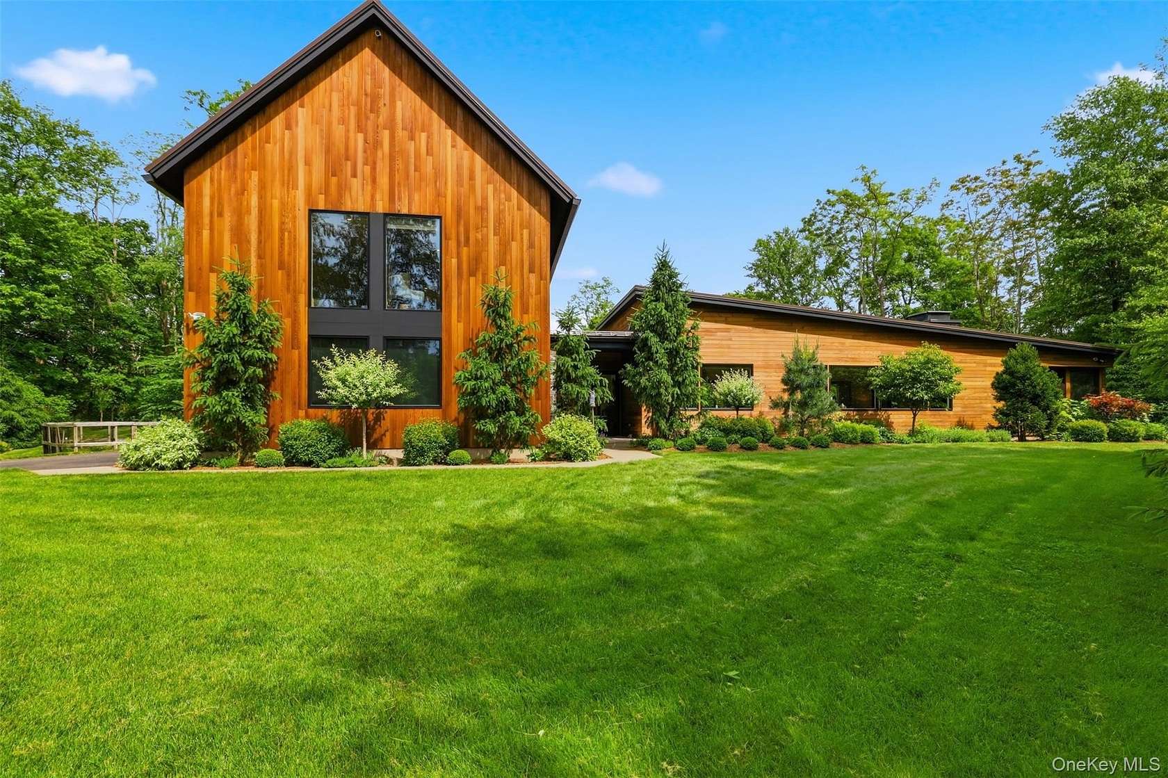 5.4 Acres of Land with Home for Sale in Clinton Corners, New York
