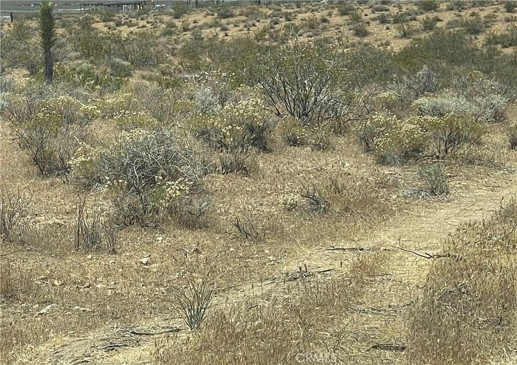 200 Acres of Land for Sale in Lancaster, California