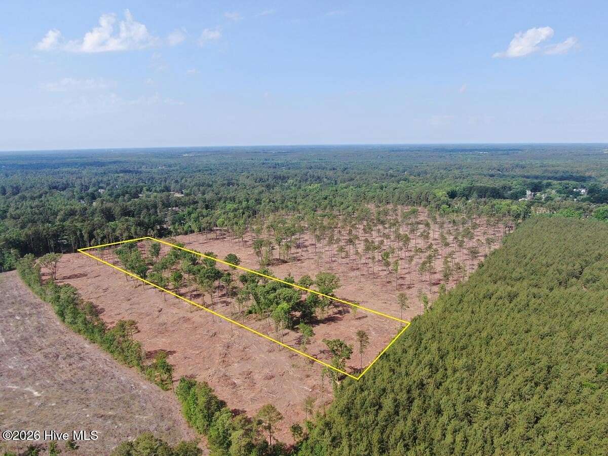 7.36 Acres of Residential Land for Sale in Laurinburg, North Carolina