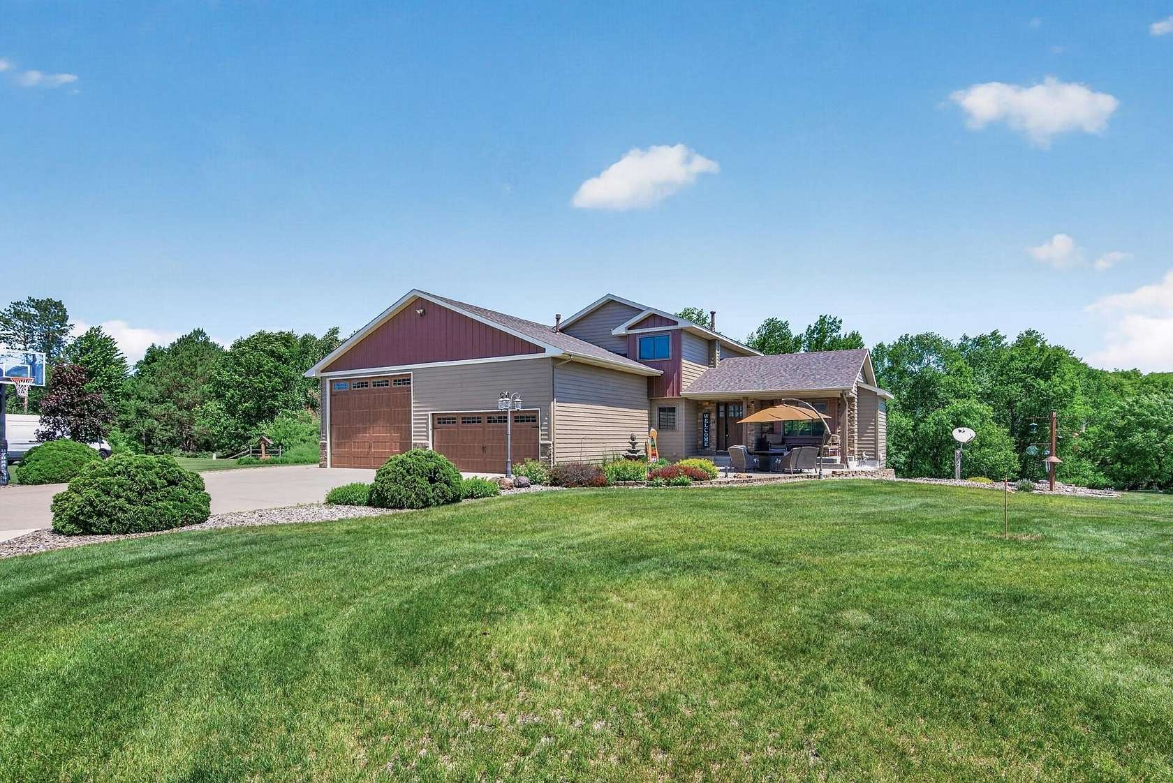 2.25 Acres of Land with Home for Sale in East Bethel, Minnesota