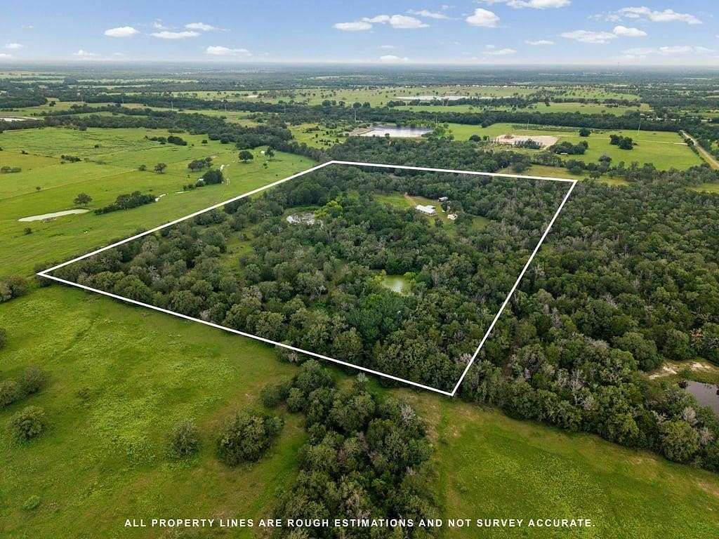 20.5 Acres of Land with Home for Sale in Flatonia, Texas