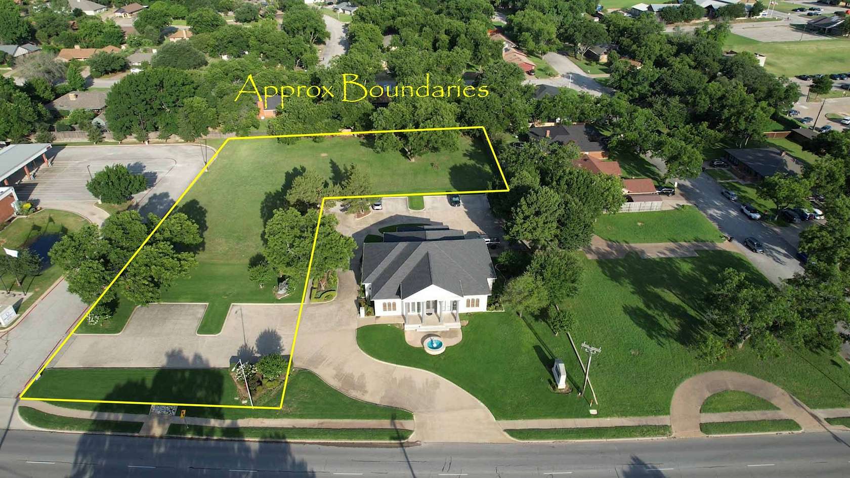 1.19 Acres of Commercial Land for Sale in Weatherford, Texas