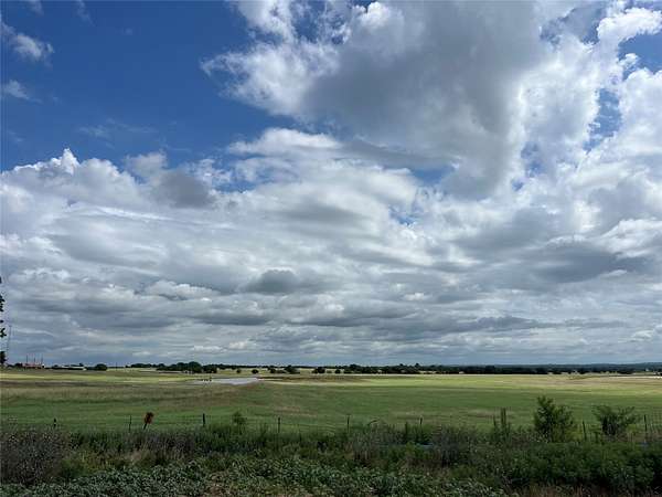 0.86 Acres of Residential Land for Sale in Bridgeport, Texas