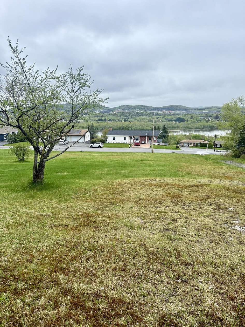 0.45 Acres of Residential Land for Sale in Madawaska, Maine