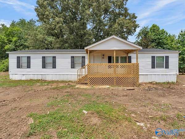 4 Acres of Land with Home for Sale in Elkmont, Alabama