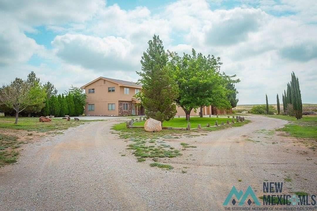 1.67 Acres of Land with Home for Sale in Carlsbad, New Mexico