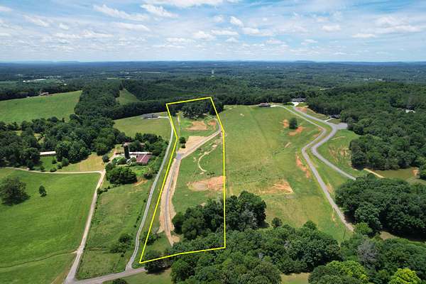 10.3 Acres of Land for Sale in Cleveland, Tennessee