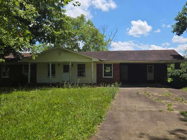 3.2 Acres of Land with Home for Sale in Cleveland, Tennessee