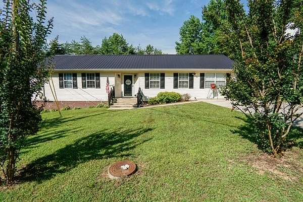 2.27 Acres of Land with Home for Sale in Dunlap, Tennessee