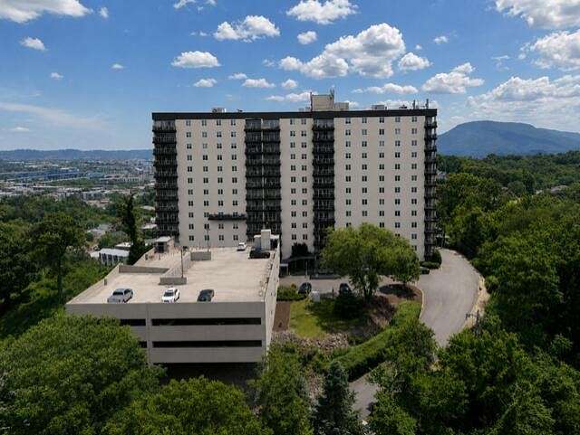 9 Acres of Land with Home for Sale in Chattanooga, Tennessee