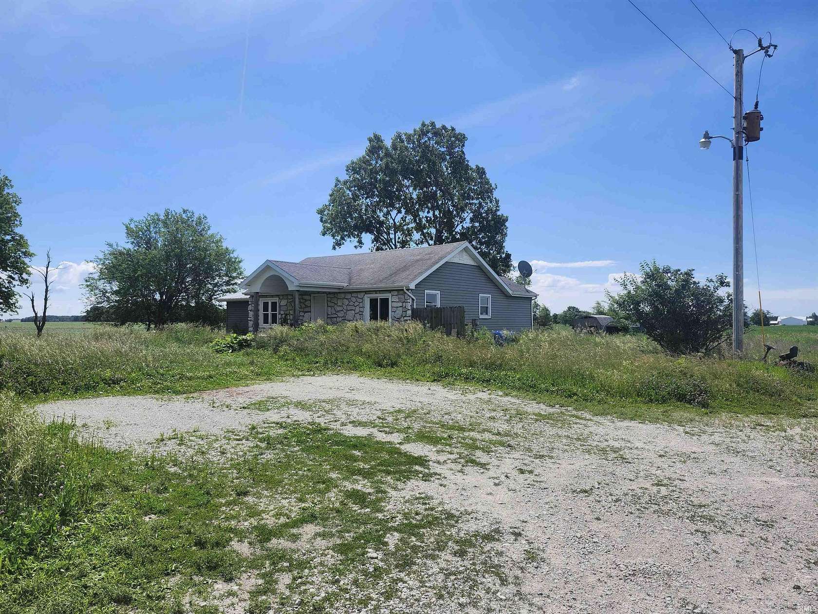 2.5 Acres of Land with Home for Sale in Columbia City, Indiana