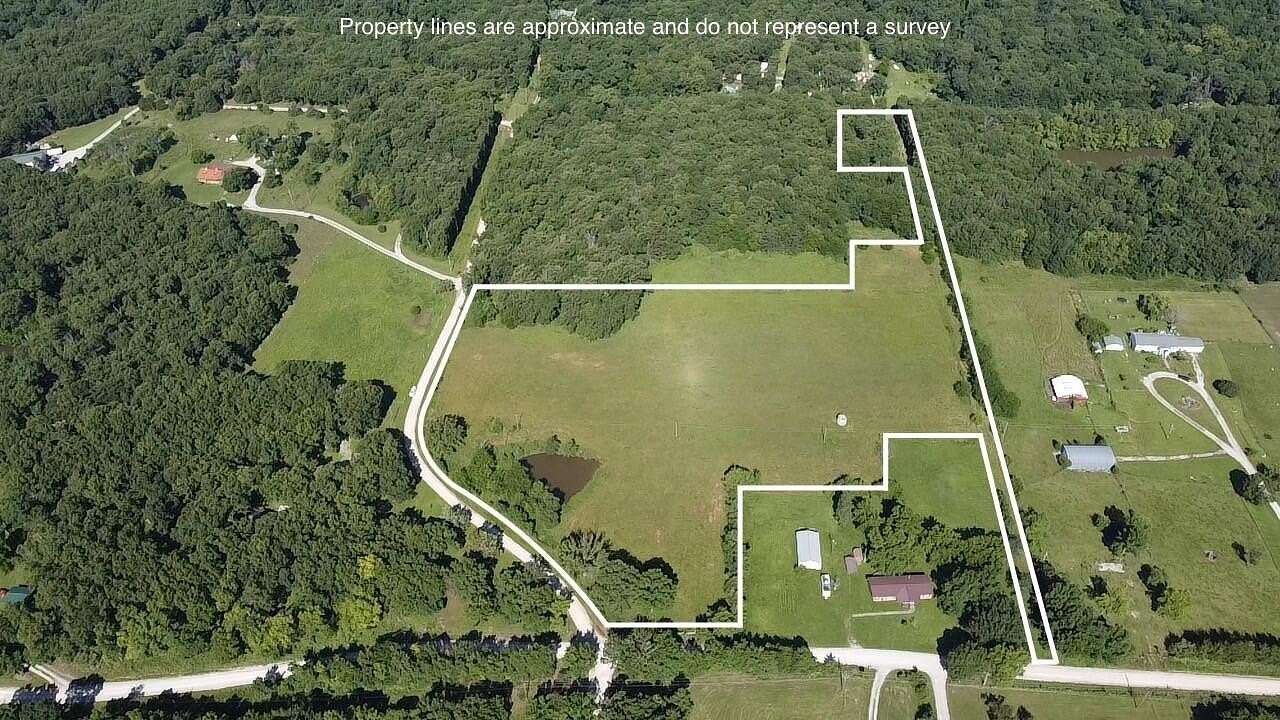 10.9 Acres of Land for Sale in Clinton, Missouri