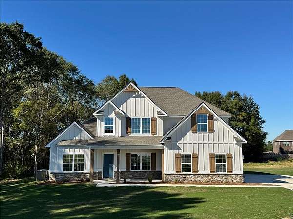 1.7 Acres of Land with Home for Sale in Fort Mitchell, Alabama