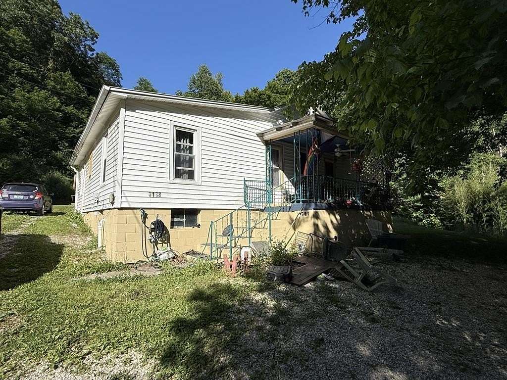 30 Acres of Recreational Land with Home for Sale in Martin, Kentucky