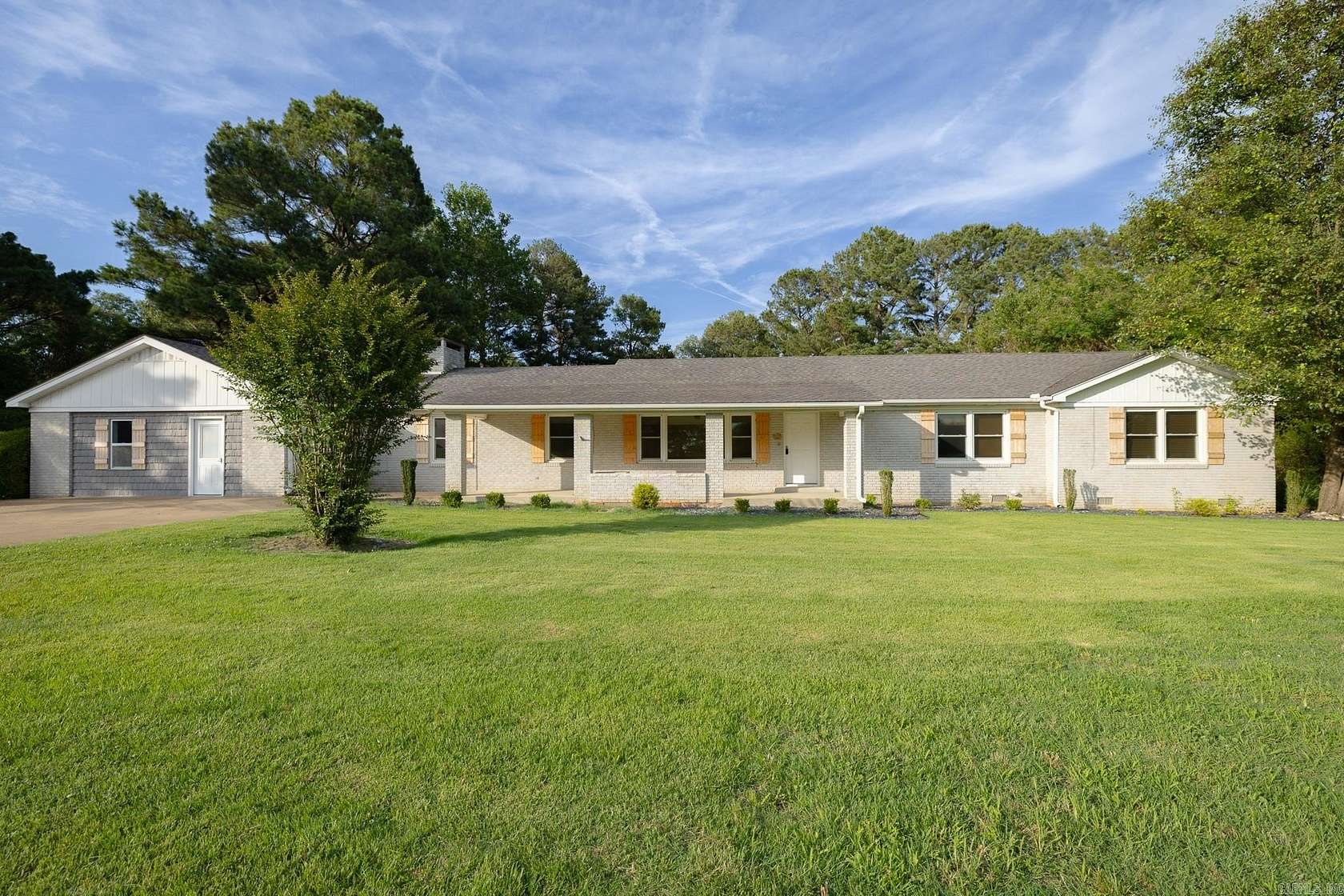 2.46 Acres of Land with Home for Sale in Piggott, Arkansas