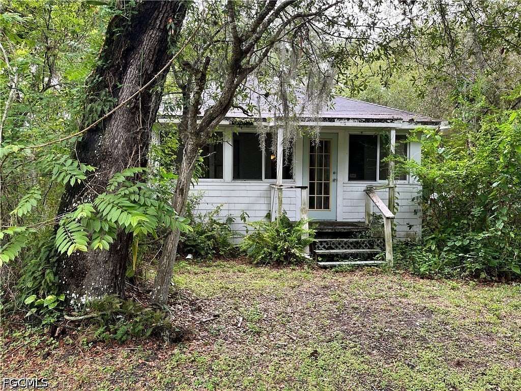 1.28 Acres of Commercial Land for Sale in LaBelle, Florida