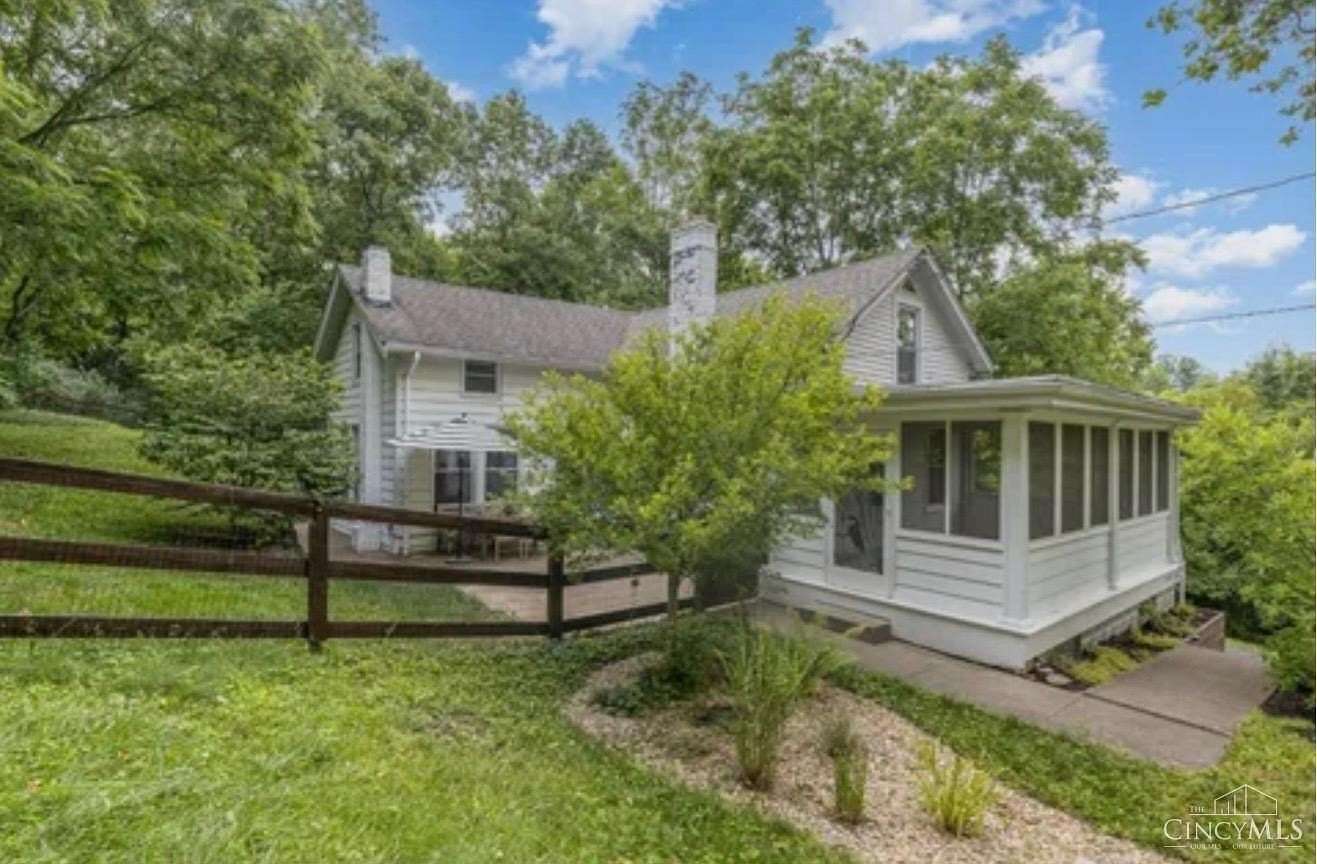 1.67 Acres of Land with Home for Lease in Anderson Township, Ohio