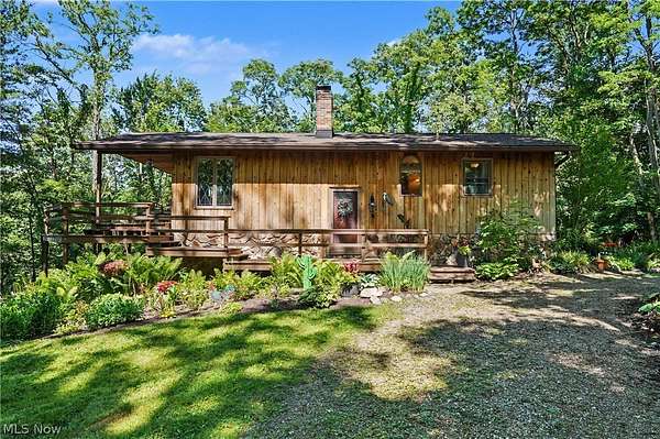 2.2 Acres of Land with Home for Sale in Akron, Ohio