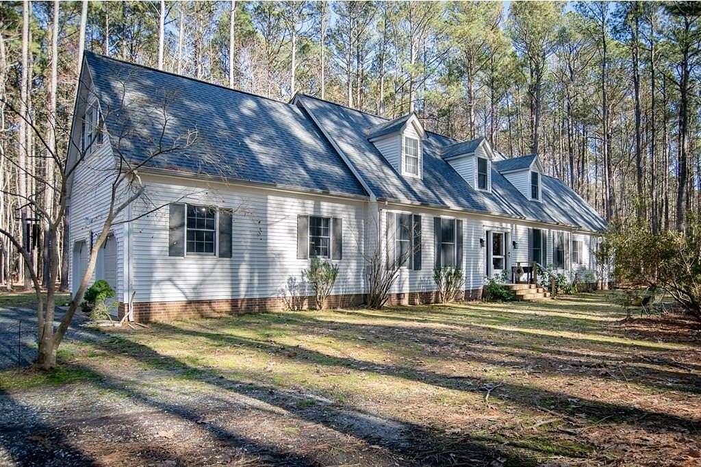 5.77 Acres of Land with Home for Sale in Jamesville, Virginia