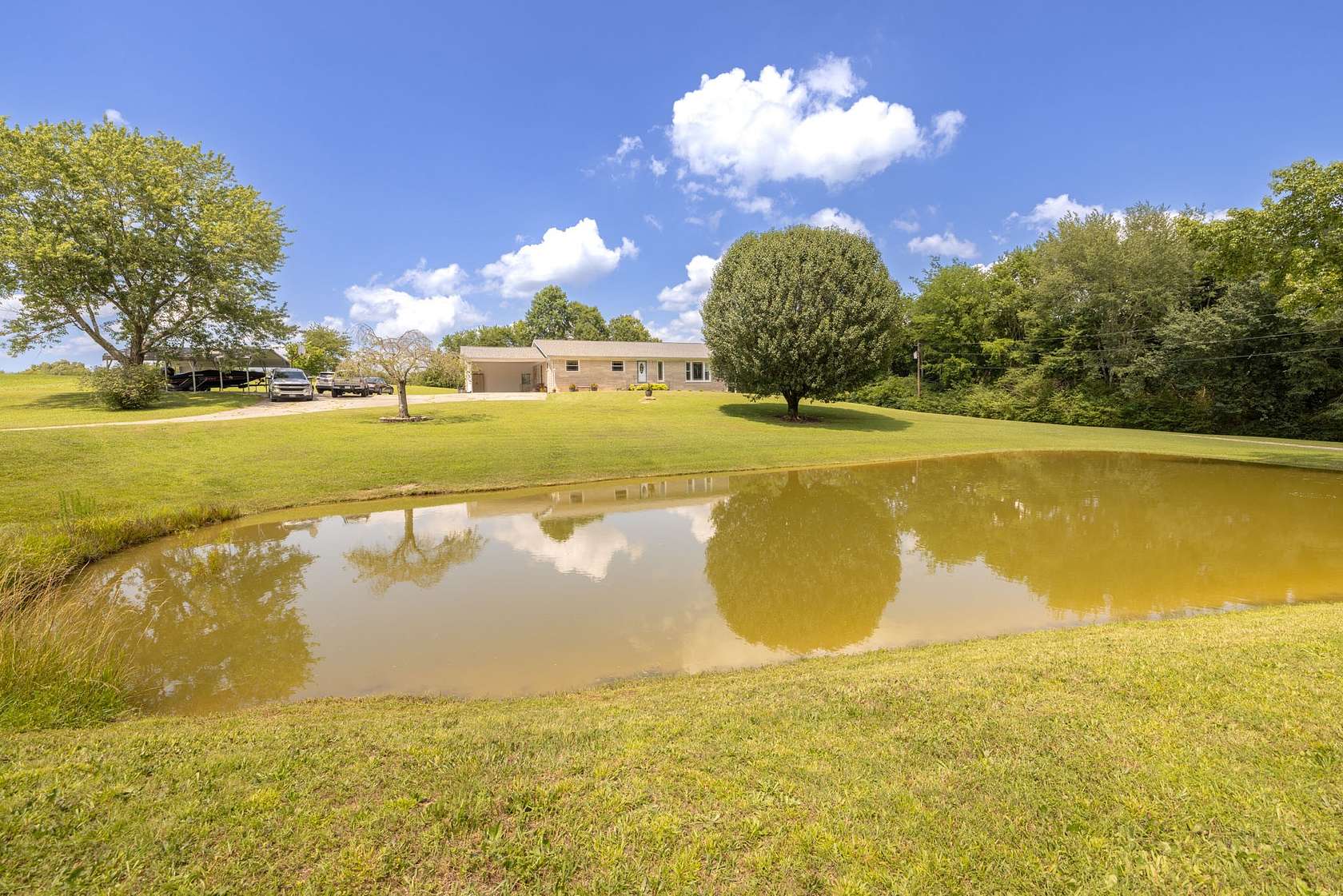 2.5 Acres of Land with Home for Sale in Leoma, Tennessee