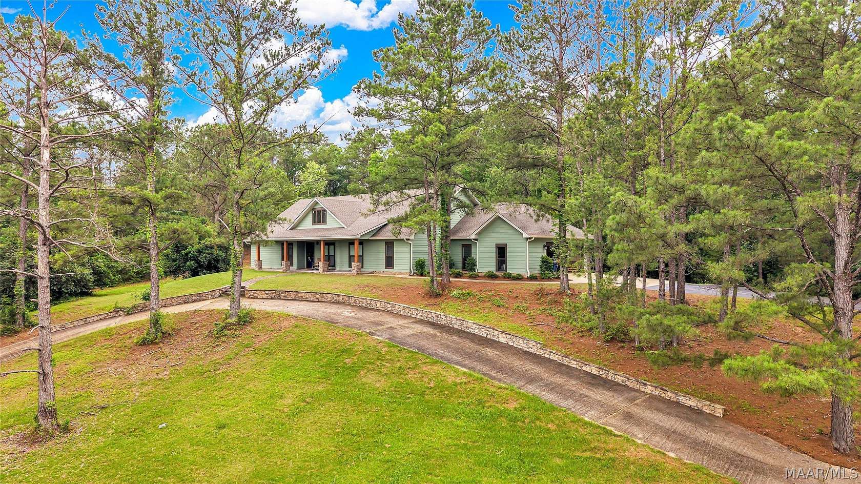 9.43 Acres of Land with Home for Sale in Tallassee, Alabama