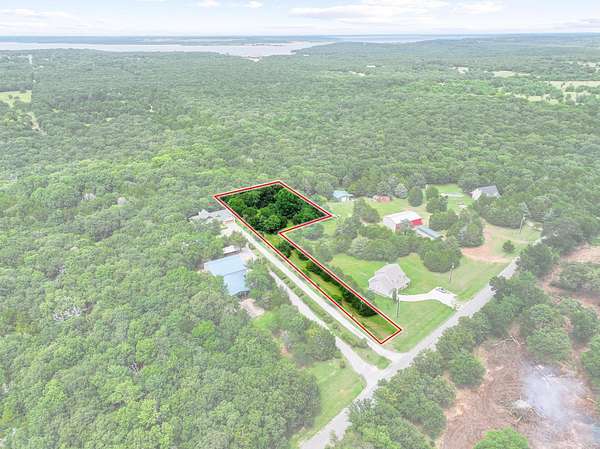 1 Acre of Residential Land for Sale in Pottsboro, Texas