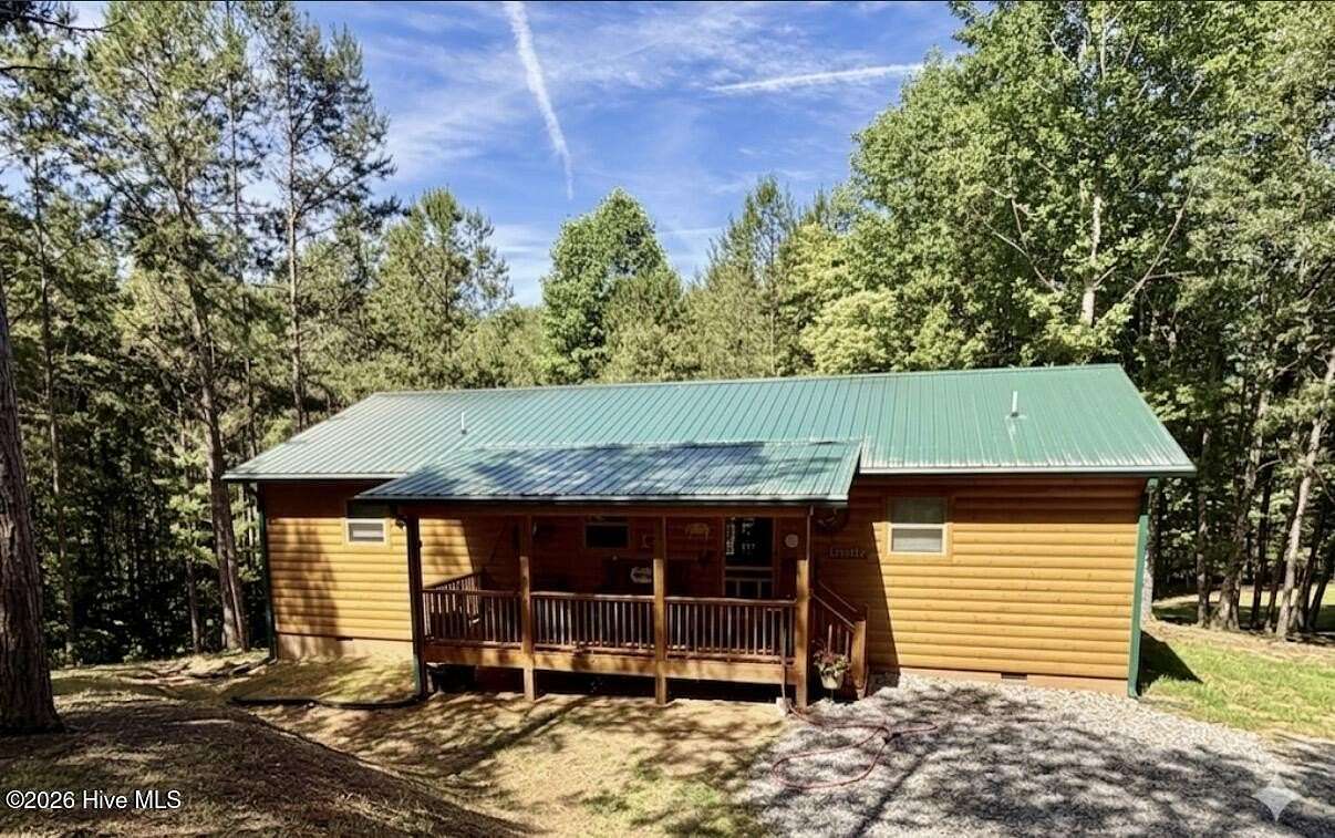 1.63 Acres of Land with Home for Sale in Murphy, North Carolina