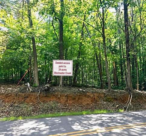24 Acres of Recreational Land for Sale in Jasper, Alabama