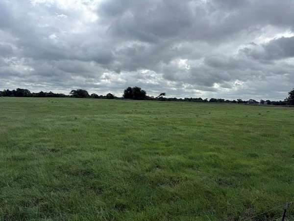 27.7 Acres of Land for Sale in Van, Texas