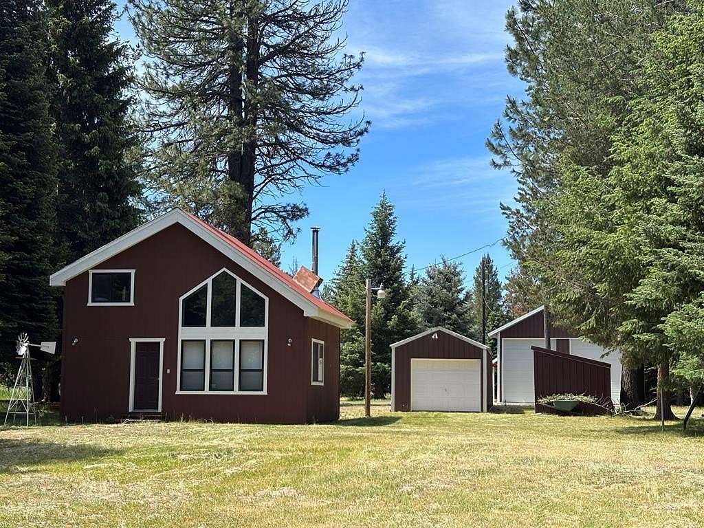 2 Acres of Land with Home for Sale in Cascade, Idaho